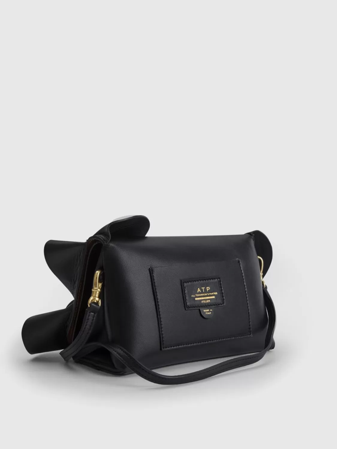 ATP Atelier Scarlino Frill Nappa Pouch Bag Svart Hot